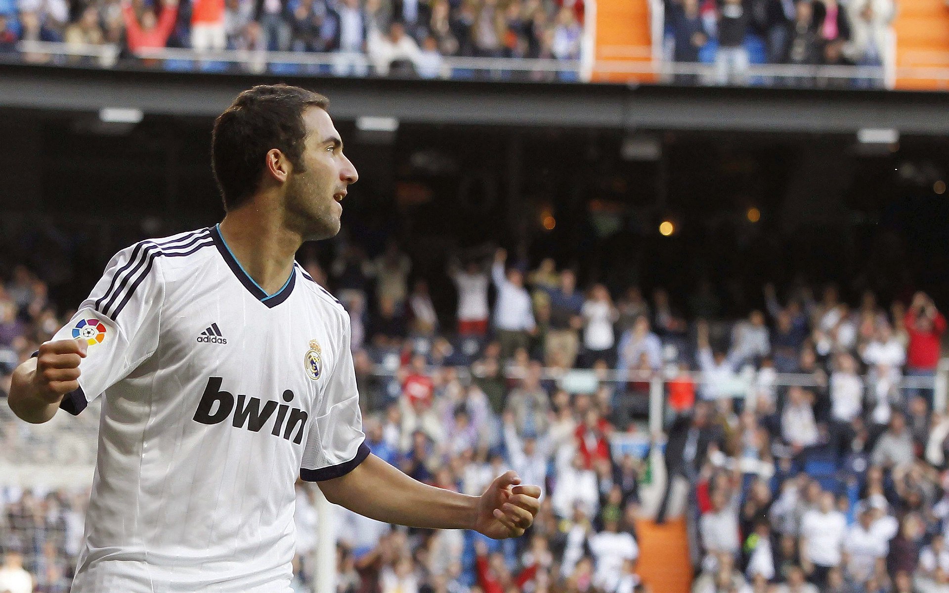 美加墨世界杯焦点战，北欧神话终结勒沃库森奇迹，芬兰黑马震撼足坛